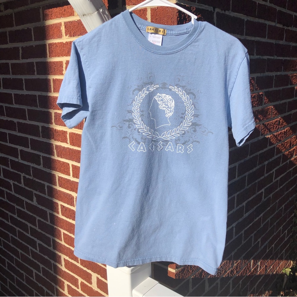 Caesars t shirt